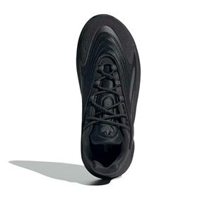 Adidas women Triple Black Sneakers new in the box - 184999